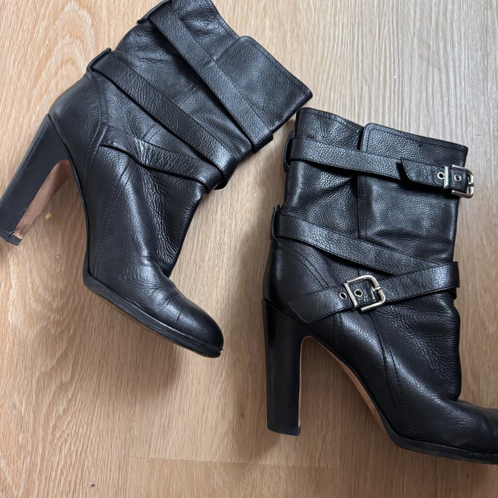 Gianvito Rossi Black Heeled Booties